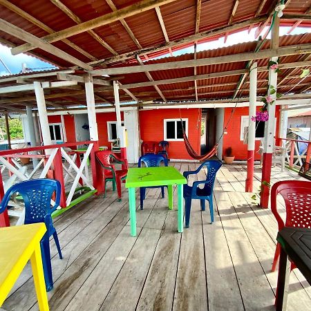Hostal Paraiso อิสลา เมาคูรา ภายนอก รูปภาพ