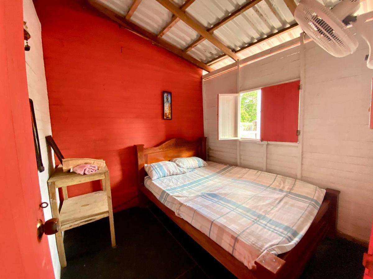 Hostal Paraiso อิสลา เมาคูรา ห้อง รูปภาพ
