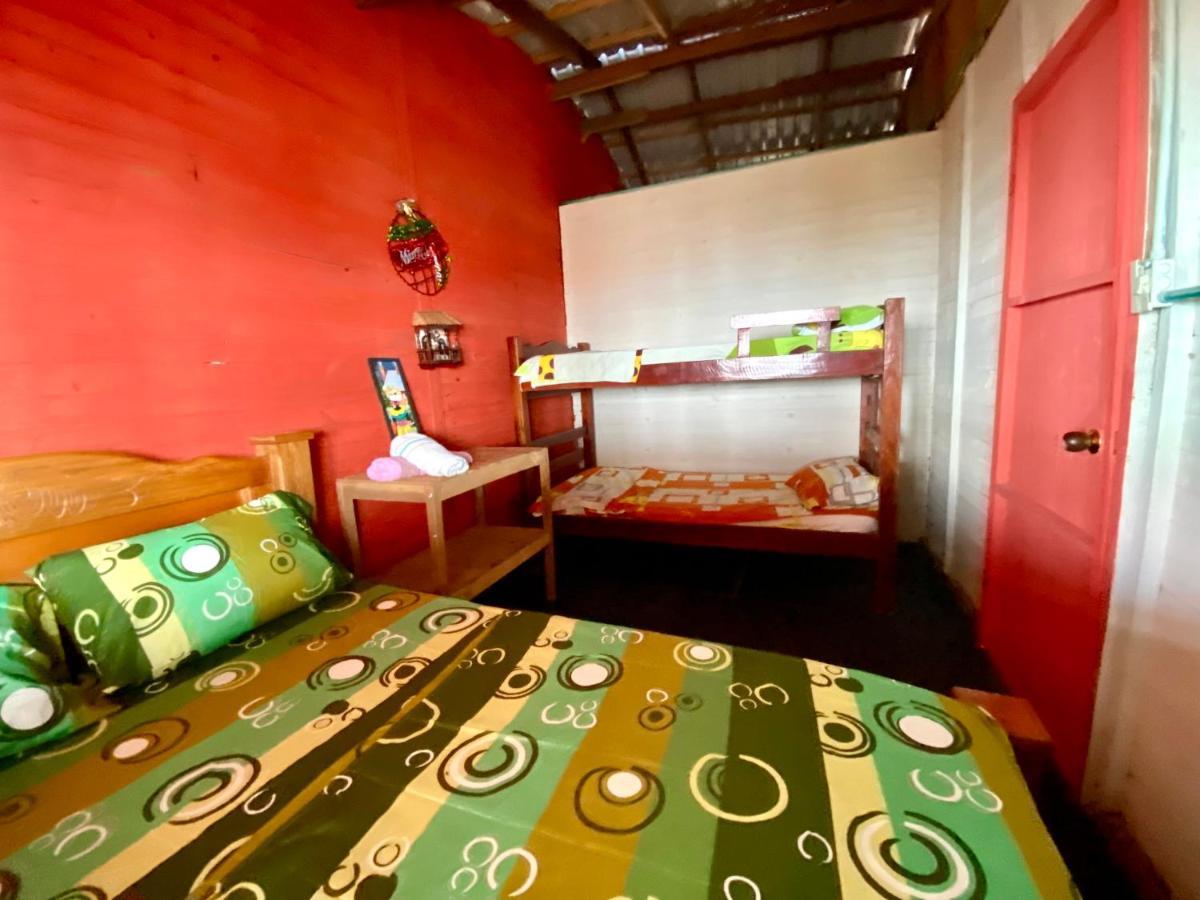 Hostal Paraiso อิสลา เมาคูรา ภายนอก รูปภาพ
