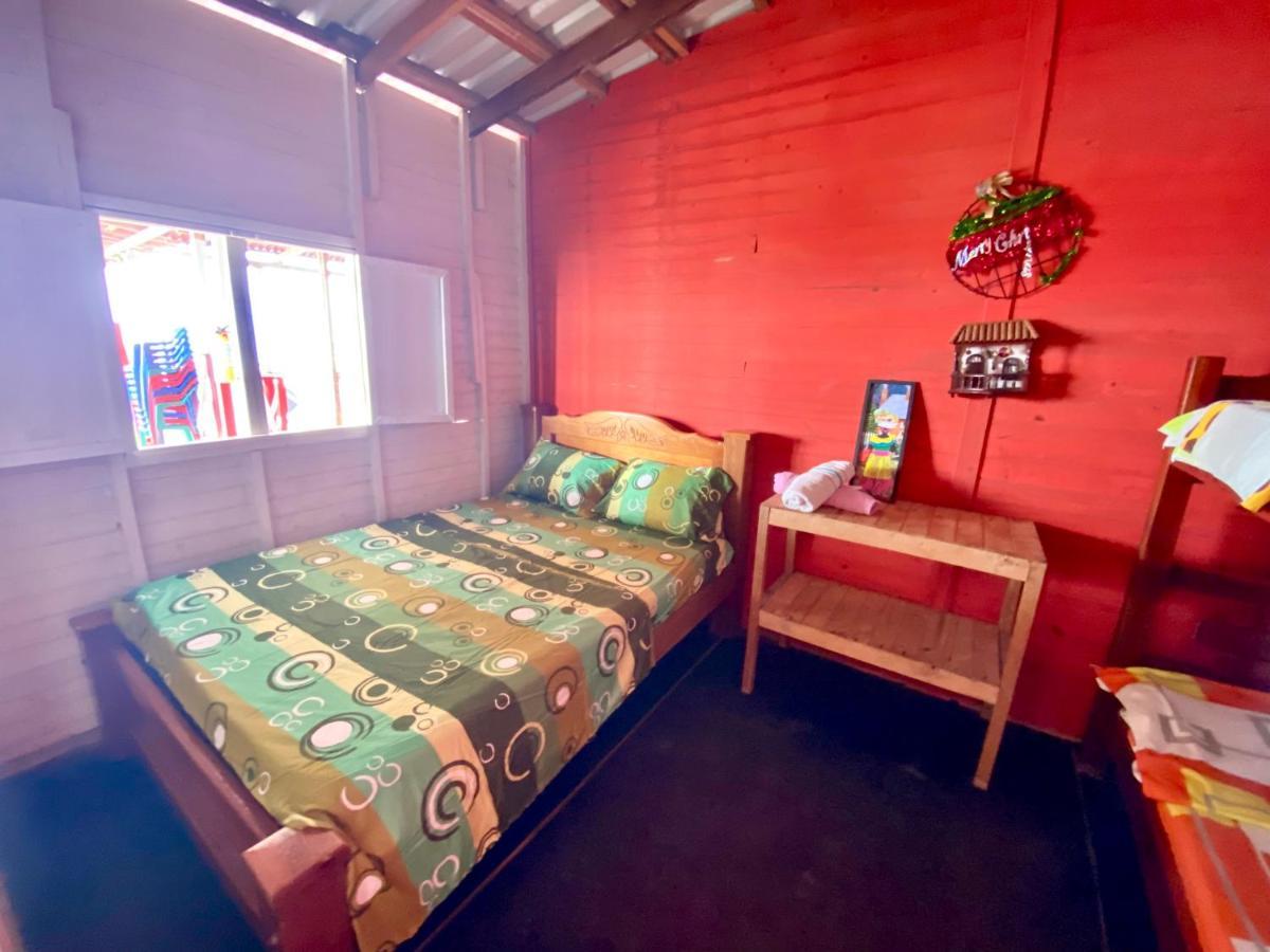 Hostal Paraiso อิสลา เมาคูรา ภายนอก รูปภาพ