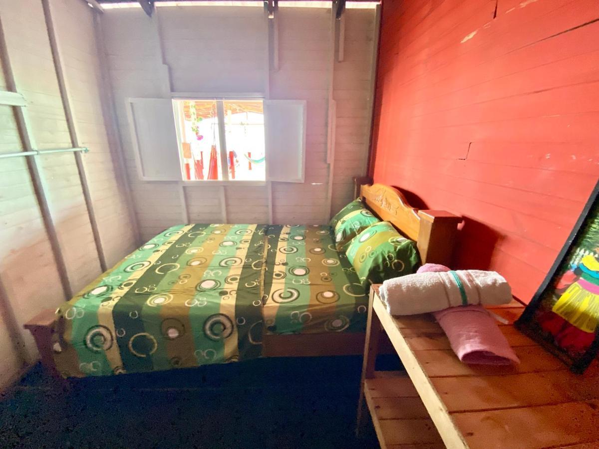Hostal Paraiso อิสลา เมาคูรา ภายนอก รูปภาพ